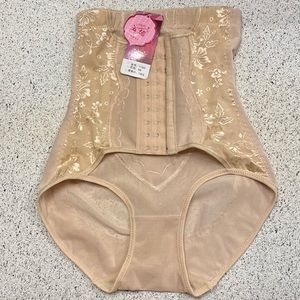 Brand new body shaper